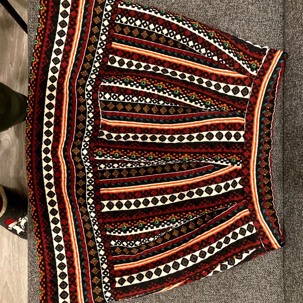 Skirt with fun pattern and texture !